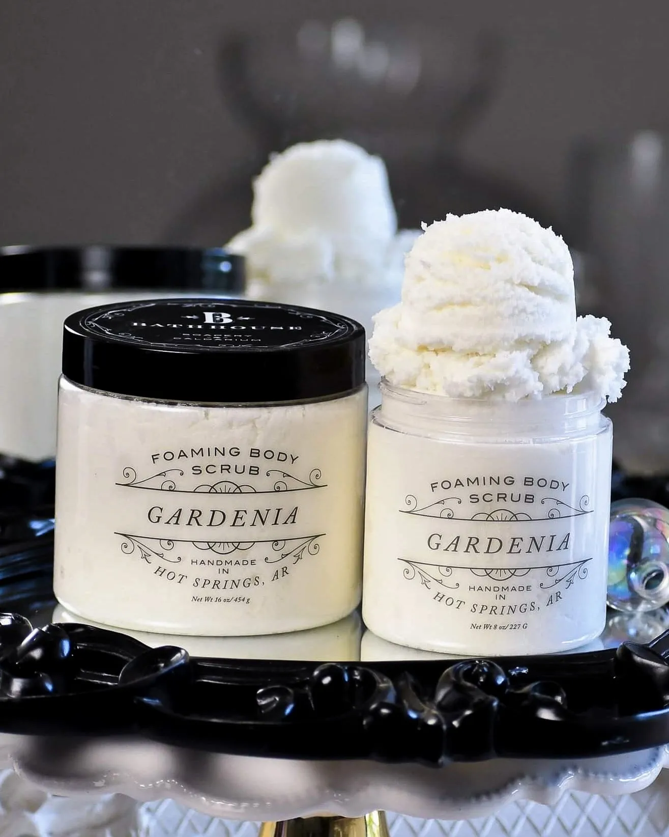 Gardenia Foaming Body Scrub